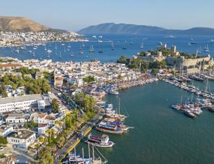 Tourism income up 5.6 percent to $9.5 billion in January-March