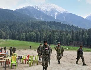 Indian FM says Kashmir attackers must face justice