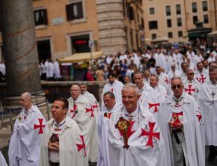 Churchs direction in the balance as conclave looms