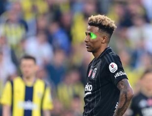 Laser incident at Fenerbahçe-Beşiktaş derby ends in sports ban for fan