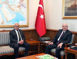 Defense minister meets Pakistani envoy amid South Asia tensions