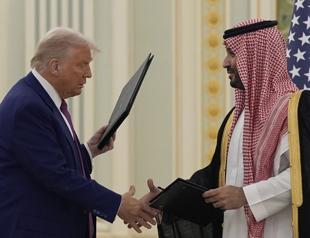 US, Saudi Arabia sign strategic economic partnership document