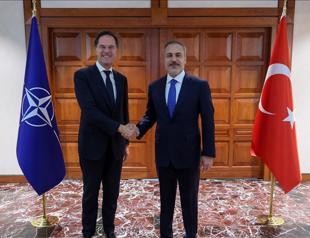 Turkish FM, NATO chief meet ahead of informal meeting of alliances top diplomats