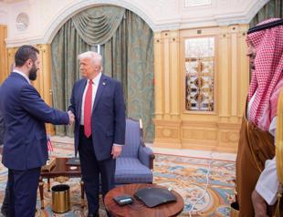 Trump presses Syria leader on Israel after lifting sanctions