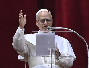 Pope offers to mediate between world leaders to end wars