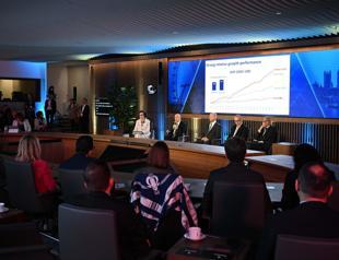 Economic program on track, working and delivering: Şimşek