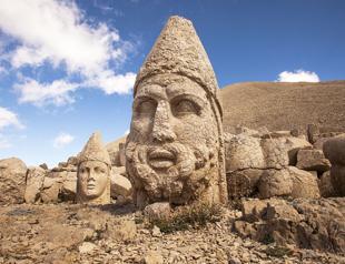 Mount Nemrut added to Türkiye’s expanding night museum project