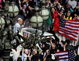 Leo XIVs inauguration mass begins in St Peters Square