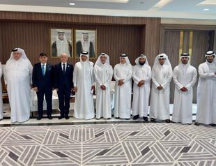 Şimşek meets with company representatives in Qatar