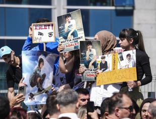 Prosecutors drop knife possession case in teens murder