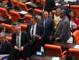 Parliament elects new members to top judicial body