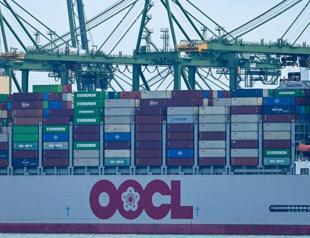 Singapore’s economy beats forecasts in first quarter