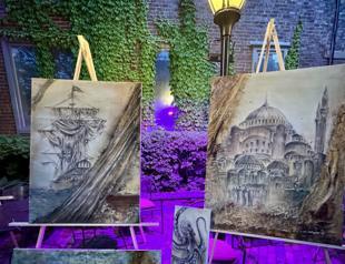 Turkish photographer opens 3D exhibition in US