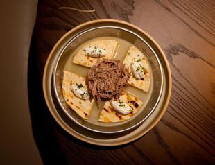 A nomadic culinary journey: Alaz