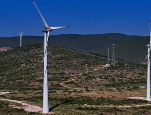 Wind power investments expected to top $1.5 billion this year