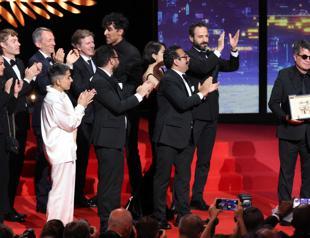 Iranian filmmaker wins Cannes top prize