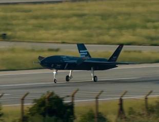 Kızılelma jet drone aces aggressive maneuver test