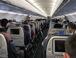 Türkiye to fine airline passengers who unbuckle before the plane stops