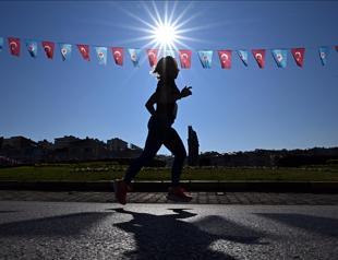 92 pct of Turkish youth do not exercise regularly, report finds