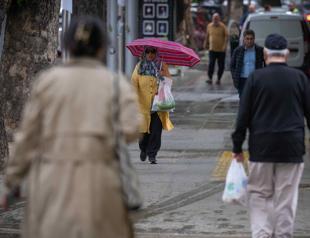 Rain showers to ease nationwide ahead of Eid holiday