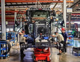 China factory activity hits its lowest level since 2022