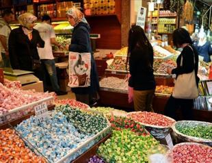 Shopping buzz, mass travel as Türkiye set to mark Eid al-Adha