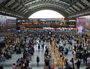 Vacation havens teem with visitors as big cities fall quiet on 1st day of Eid