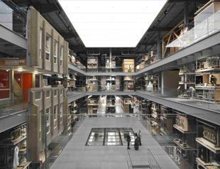 London museum lets visitors get their hands on 5,000 years of creativity