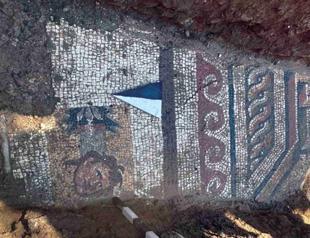 1,500-year-old Roman mosaic unearthed in southern city