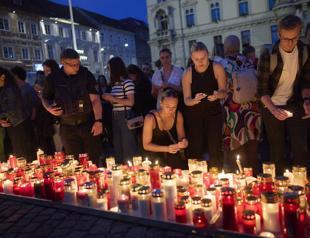 Austria mourns victims of school shooting