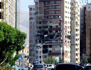 Trump tells Iran to make deal or face more brutal attacks