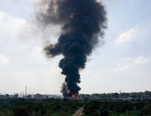 Booms heard over Jerusalem, Tel Aviv after Iran missile warning