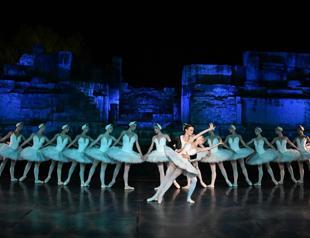 Stars to dance at Ancient Ephesus Theater