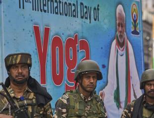 India arrests two for harboring Kashmir attackers