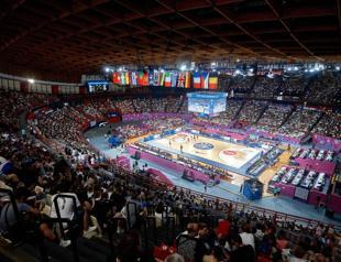 Record-breaking crowd marks Greece-Türkiye women’s Eurobasket clash