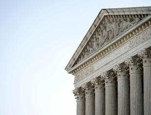 US Supreme Court allows third country deportations to resume