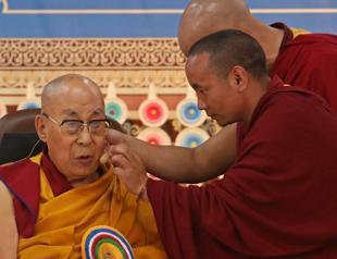 Dalai Lama suggests institution to continue