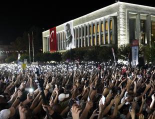 CHP rallies for İmamoğlu at Istanbul
