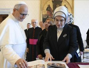 First Lady urges stronger Gaza support in Vatican meeting