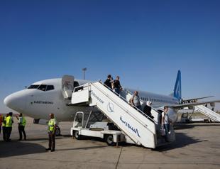 Flight service between Turkish and Syrian capitals resumes