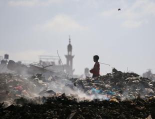 Gaza aid plans push for forces displacements: Reports