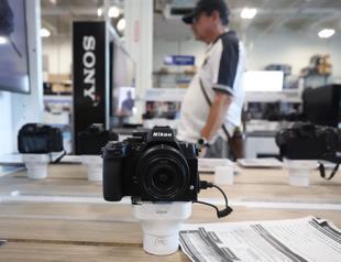 Trump mulls 50 pct copper tariff, says no extension to August deadline