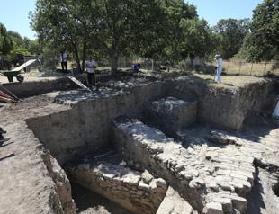 Excavations at Troy reveal artifacts of Trojan War
