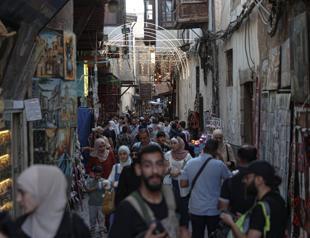 Türkiye extends digital lifeline to Syria with satellite internet launch