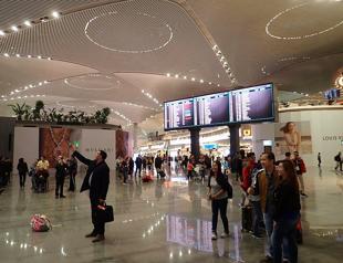 Türkiyes air passenger traffic hits 108.8 mln in first half of 2025