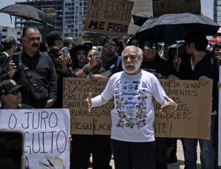 Mexican voice actors demand regulation on AI voice cloning