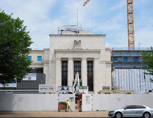 How Trump could use building renovation to oust Fed chair