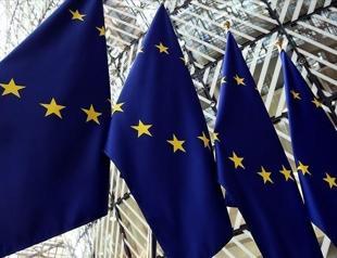 EU hits Russia with sweeping new sanctions over Ukraine war