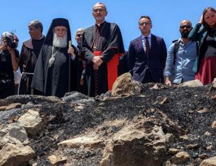 Top Holy Land clerics visit Gaza after deadly church strike