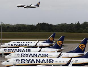Ryanair profit surges in first quarter on higher fares